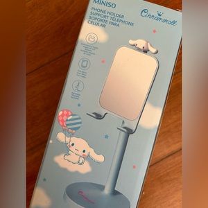 Miniso Limited Edition Cinnamoroll Mirror Phone Holder